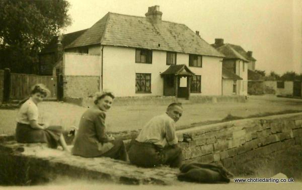 Chotie, Dilys and Grandpa Williams Chotie, Dilys and Grandpa Williams