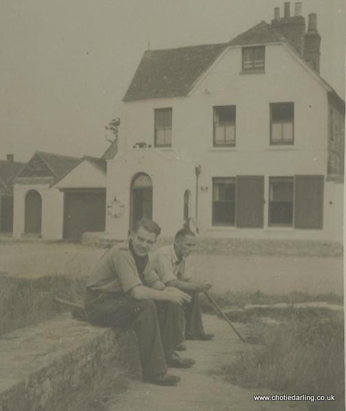 Dick and Pa Williams Dick and Pa Williams