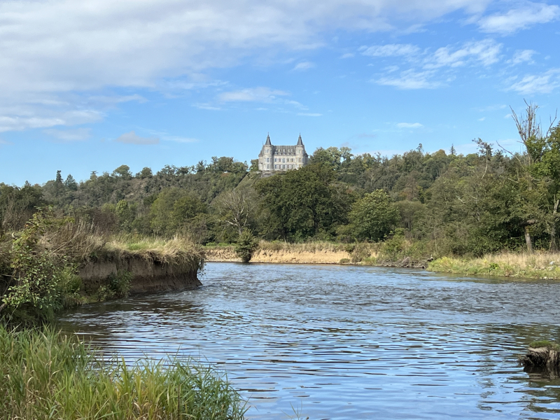 Villers sur Lesse and Chateau royal de Ciergon