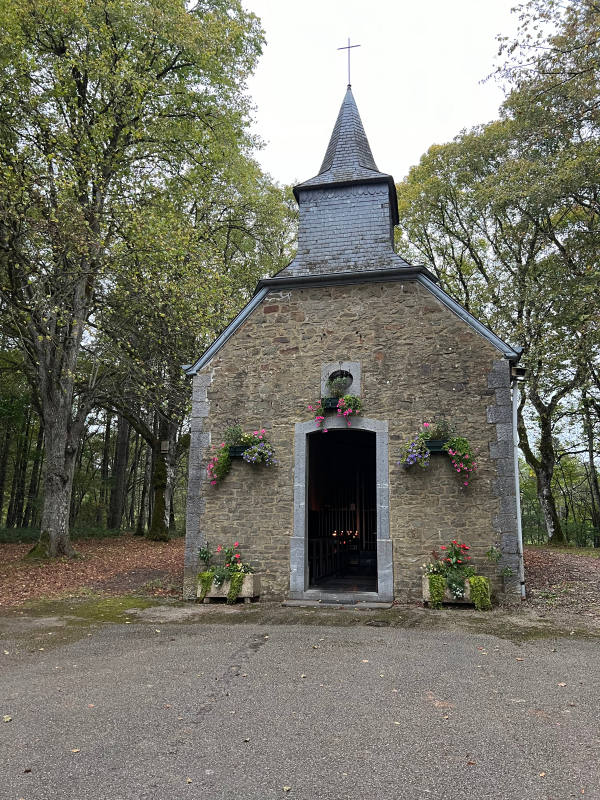 Chapelle N D de Haurt (3)