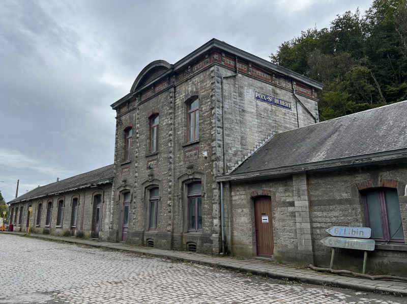 Val de Poix Train Station