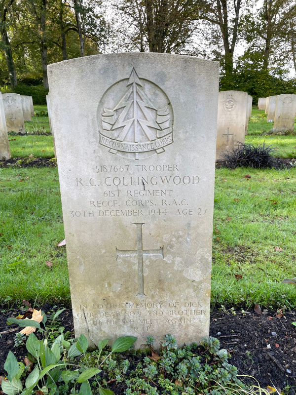 Hotton Richard Collingwood's grave