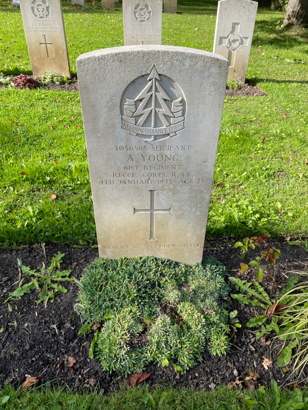 Hotton Sgt Alexander Young's war grave